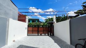 3 Bedroom House for sale in Santo Domingo, Rizal