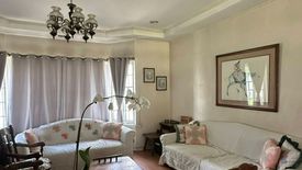 4 Bedroom House for sale in LOYOLA GRAND VILLAS, Ramon Magsaysay, Metro Manila near LRT-1 Roosevelt