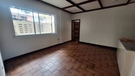 5 Bedroom House for rent in Santol, Metro Manila near LRT-2 V. Mapa