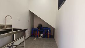 House for sale in San Nicolas, Metro Manila