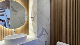 5 Bedroom House for rent in Mckinley West Village, Pinagsama, Metro Manila