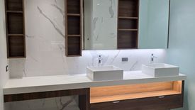 5 Bedroom House for rent in Mckinley West Village, Pinagsama, Metro Manila