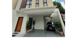 4 Bedroom Townhouse for sale in Tandang Sora, Metro Manila