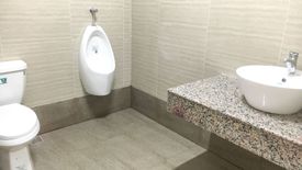 2 Bedroom Office for rent in Bangkal, Metro Manila near MRT-3 Magallanes