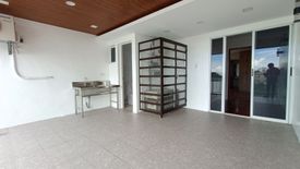 3 Bedroom Townhouse for sale in Pinyahan, Metro Manila near MRT-3 Kamuning