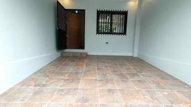 4 Bedroom Townhouse for sale in Milagrosa, Metro Manila