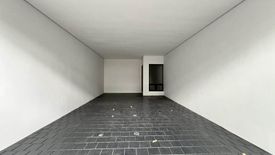 4 Bedroom Townhouse for sale in Quirino 2-A, Metro Manila near LRT-2 Anonas