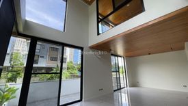 5 Bedroom House for sale in Mckinley West Village, Pinagsama, Metro Manila