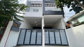 3 Bedroom Townhouse for sale in Tandang Sora, Metro Manila