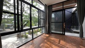 5 Bedroom House for sale in New Alabang Village, Metro Manila