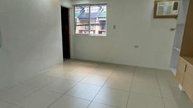 3 Bedroom Townhouse for sale in Pinyahan, Metro Manila near MRT-3 Kamuning