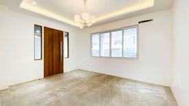 4 Bedroom House for sale in Holy Spirit, Metro Manila