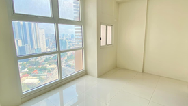 Condo for sale in Wil Tower, South Triangle, Metro Manila near MRT-3 Quezon Avenue