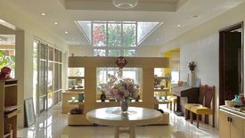 4 Bedroom House for Sale or Rent in Don Galo, Metro Manila