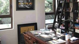 4 Bedroom House for sale in Magallanes, Metro Manila near MRT-3 Magallanes