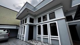 5 Bedroom House for sale in Fairview, Metro Manila