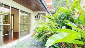 3 Bedroom House for rent in Dasmariñas North, Metro Manila near MRT-3 Ayala