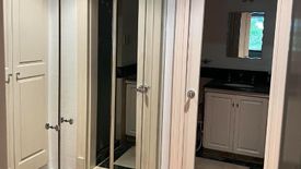 2 Bedroom Condo for rent in Urdaneta, Metro Manila near MRT-3 Ayala