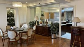 2 Bedroom Condo for rent in Urdaneta, Metro Manila near MRT-3 Ayala