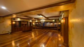 2 Bedroom Condo for sale in Urdaneta, Metro Manila near MRT-3 Ayala