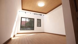 3 Bedroom Townhouse for sale in Kamuning, Metro Manila near MRT-3 Kamuning