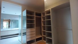 4 Bedroom Townhouse for sale in Central, Metro Manila