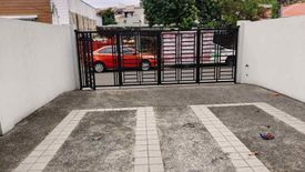 3 Bedroom House for sale in Don Bosco, Metro Manila