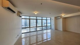 3 Bedroom Condo for rent in BGC, Metro Manila