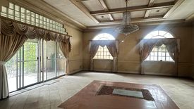 6 Bedroom House for sale in Wack-Wack Greenhills, Metro Manila