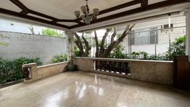 5 Bedroom House for sale in Saint Ignatius, Metro Manila