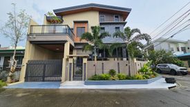 5 Bedroom House for sale in Talon Dos, Metro Manila