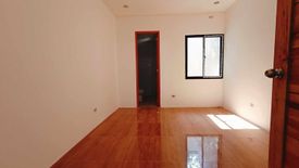 5 Bedroom Townhouse for sale in Pilar, Metro Manila