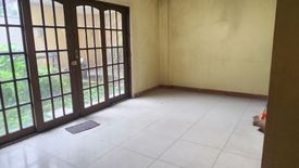 5 Bedroom House for sale in Western Bicutan, Metro Manila