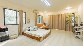 5 Bedroom House for sale in Magallanes Village, Magallanes, Metro Manila near MRT-3 Magallanes