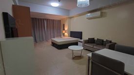 Condo for rent in Two Central, Bel-Air, Metro Manila