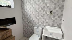 3 Bedroom Townhouse for rent in San Nicolas, Metro Manila