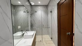 5 Bedroom Townhouse for sale in Quirino 2-A, Metro Manila near LRT-2 Anonas