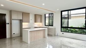 5 Bedroom House for sale in BF Homes, Metro Manila