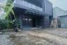 Townhouse dijual dengan 4 kamar tidur di Klender, Jakarta