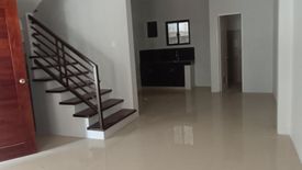 3 Bedroom House for sale in Moonwalk, Metro Manila