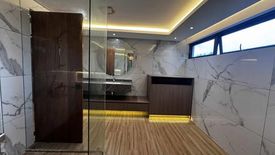 6 Bedroom House for sale in Greater Lagro, Metro Manila