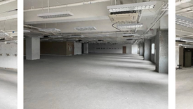 Office for rent in Highway Hills, Metro Manila near MRT-3 Boni