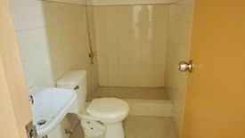 Condo for sale in Guadalupe Viejo, Metro Manila near MRT-3 Guadalupe