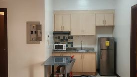 1 Bedroom Condo for sale in Paseo De Roces, Pio Del Pilar, Metro Manila