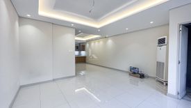 4 Bedroom Townhouse for sale in Little Baguio, Metro Manila