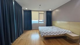 2 Bedroom Condo for rent in Park Terraces, San Lorenzo, Metro Manila near MRT-3 Ayala