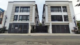 Townhouse for sale in Tandang Sora, Metro Manila