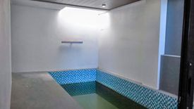 6 Bedroom House for sale in San Nicolas, Metro Manila