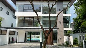 5 Bedroom House for sale in Alabang, Metro Manila