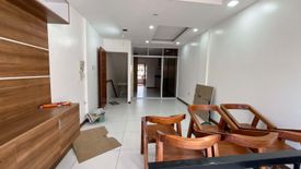 3 Bedroom Townhouse for sale in San Antonio, Metro Manila near LRT-1 Roosevelt